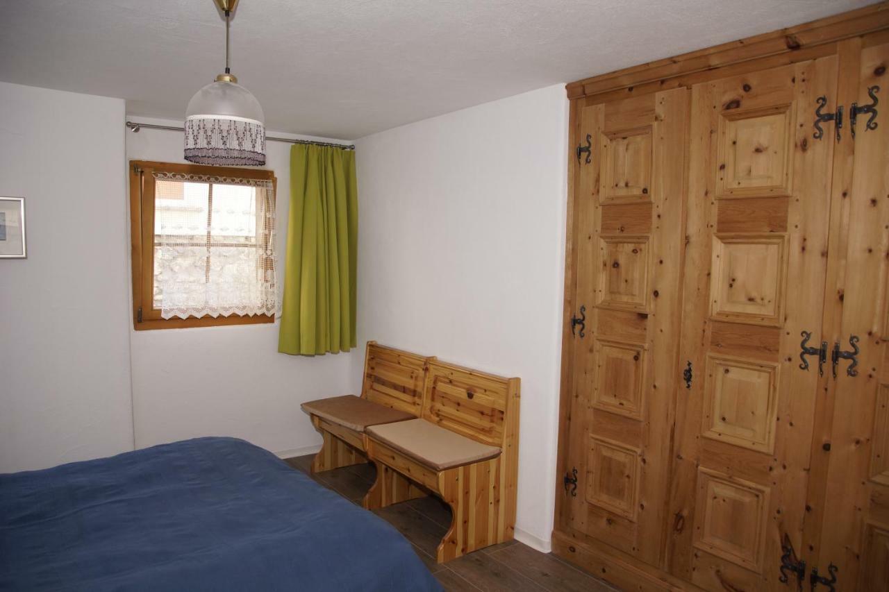 Apartament Chasa Melchior Zernez Zewnętrze zdjęcie